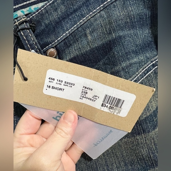 NEW NWT women’s Maurice’s‎ jeans 16 short orchid boot - Picture 4 of 8